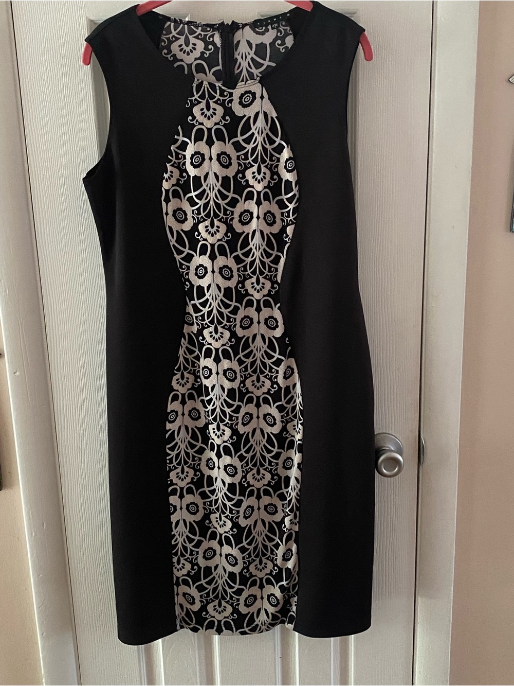 Tiana Sleeveless Black Midi Dress with Cream Floral Panel